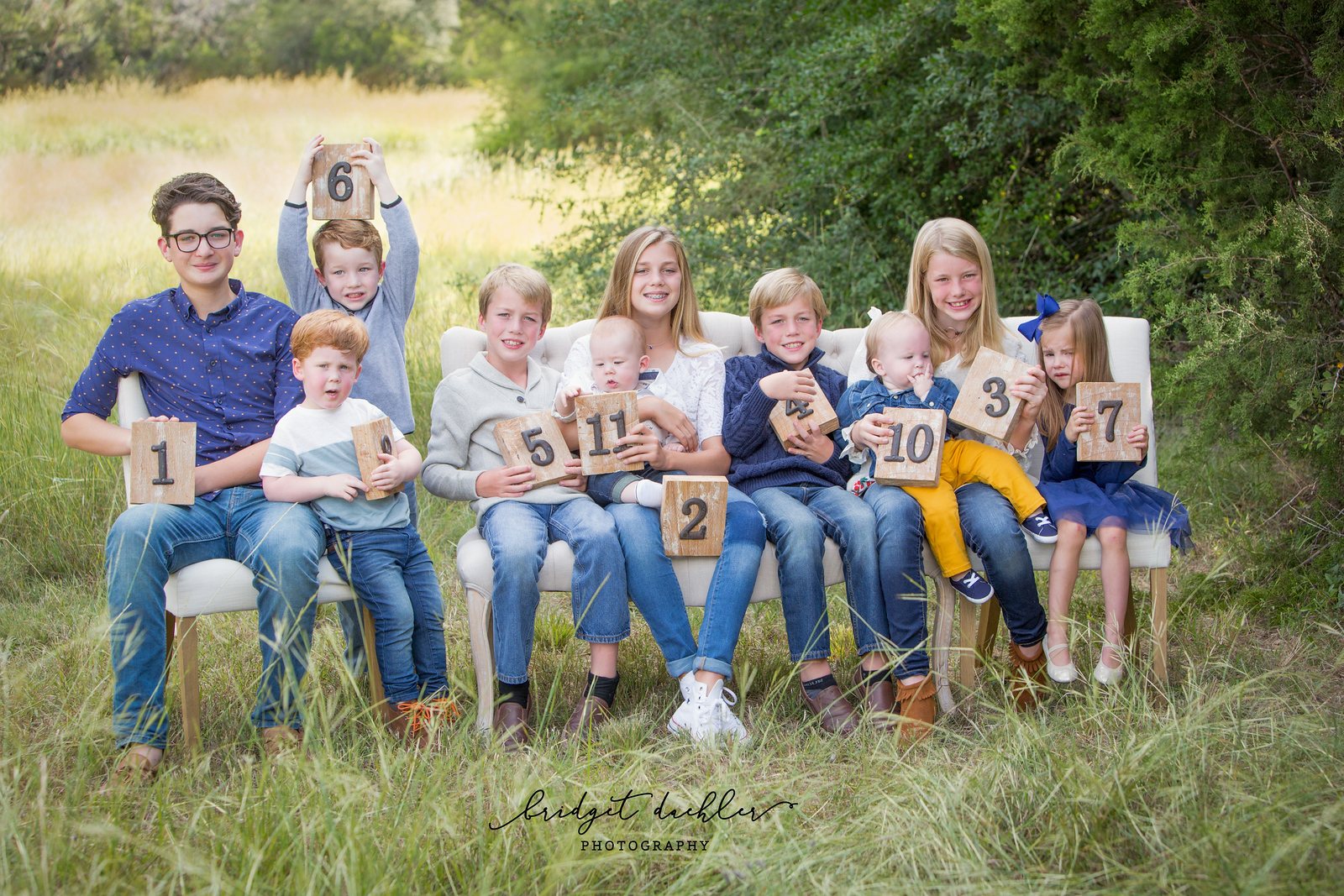 Sibling portrait from an outdoor family session in the Austin area (horizontal frame 6)