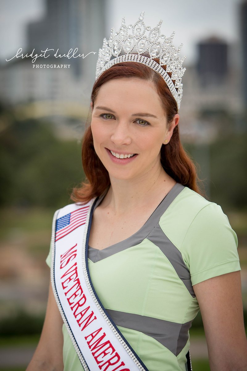 Editorial-style headshot with directional natural light in Austin, Texas (vertical frame 16, variation 2)