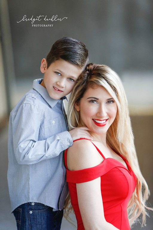 Sibling portrait from an outdoor family session in the Austin area (vertical frame 36, variation 4)
