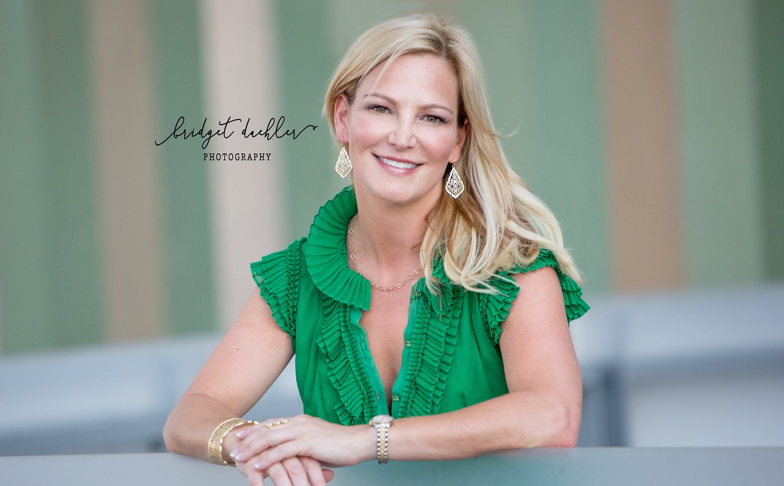 Corporate headshot with a relaxed, natural expression, made in Austin, Texas (horizontal frame 27, variation 4)